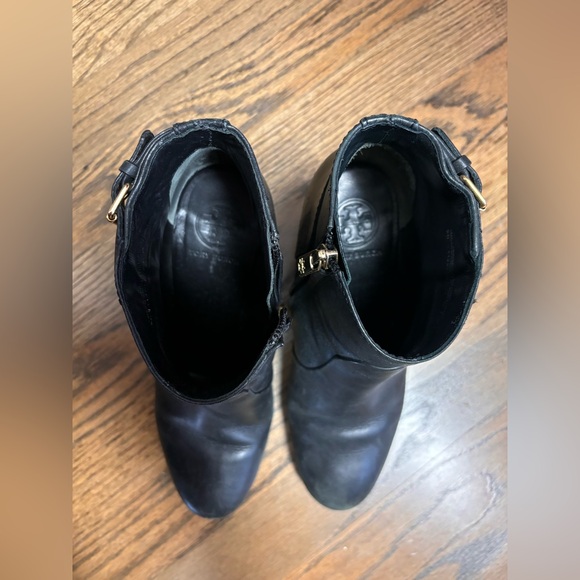 Tory Burch Black Wedge Leather Booties - Picture 5 of 8
